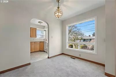 710 NE 110th Ave, Portland, OR 97220 - Photo 5