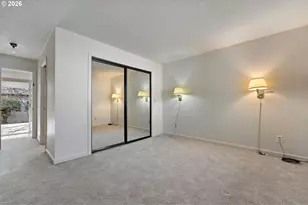 710 NE 110th Ave, Portland, OR 97220 - Photo 11