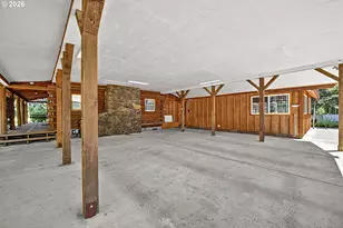 89989 Goldie Ln, Elmira, OR 97437 - Photo 13