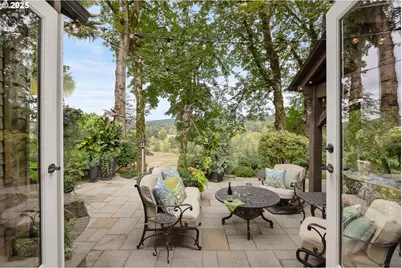 812 Wendy Ct, West Linn, OR 97068 - Photo 39