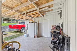 1543 19th St, Myrtle Point, OR 97458 - Photo 29