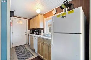 3063 SW Anchor Ave, Lincoln City, OR 97367 - Photo 7