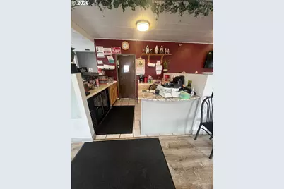 210 E Washington St, Stayton, OR 97383 - Photo 11