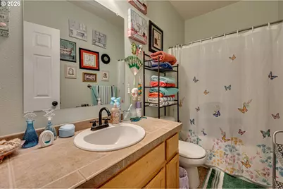 329 S Spruce Ave, Yacolt, WA 98675 - Photo 9