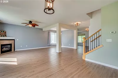 329 S Spruce Ave, Yacolt, WA 98675 - Photo 7