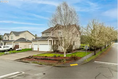 329 S Spruce Ave, Yacolt, WA 98675 - Photo 13