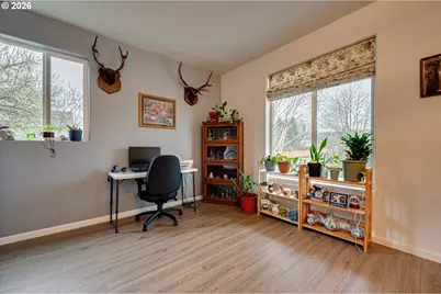 329 S Spruce Ave, Yacolt, WA 98675 - Photo 5