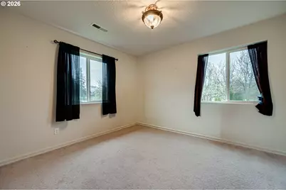 329 S Spruce Ave, Yacolt, WA 98675 - Photo 19