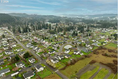 329 S Spruce Ave, Yacolt, WA 98675 - Photo 41