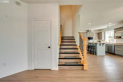 329 S Spruce Ave, Yacolt, WA 98675 - Photo 9
