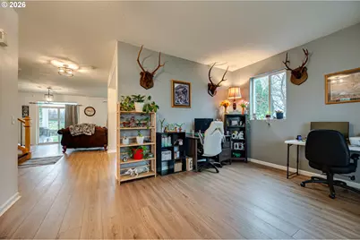 329 S Spruce Ave, Yacolt, WA 98675 - Photo 7