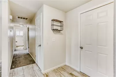 20650 SW Florence St, Aloha, OR 97078 - Photo 5