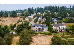 2360 Falcon Dr, West Linn, OR 97068 - Photo 45