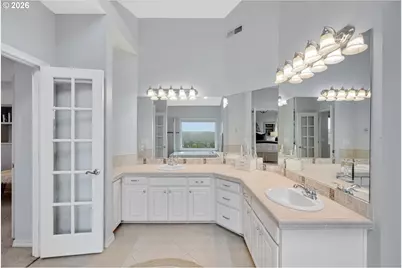 2360 Falcon Dr, West Linn, OR 97068 - Photo 21