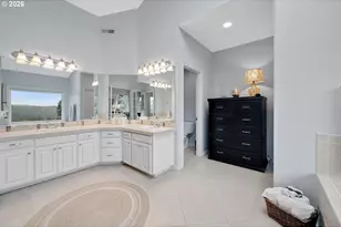 2360 Falcon Dr, West Linn, OR 97068 - Photo 19