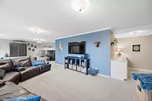 2360 Falcon Dr, West Linn, OR 97068 - Photo 25