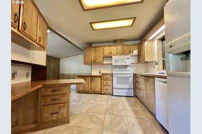 16063 Driftwood Ln #8, Brookings, OR 97415 - Photo 3