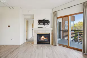 1132 SW 19th Ave, Portland, OR 97205 - Photo 11