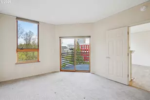 1132 SW 19th Ave, Portland, OR 97205 - Photo 21