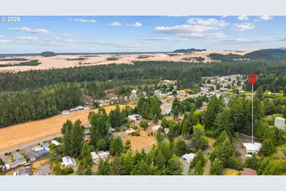 640 Royal Dr, Lakeside, OR 97449 - Photo 37