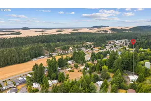 640 Royal Dr, Lakeside, OR 97449 - Photo 37