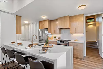 925 Holiday Ct S, Salem, OR 97302 - Photo 19