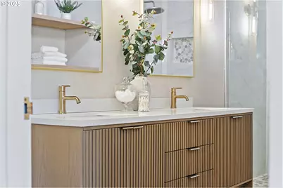 925 Holiday Ct S, Salem, OR 97302 - Photo 33