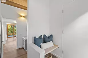 925 Holiday Ct S, Salem, OR 97302 - Photo 21