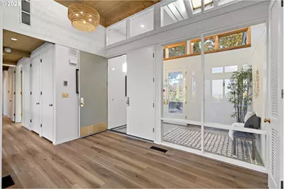 925 Holiday Ct S, Salem, OR 97302 - Photo 7