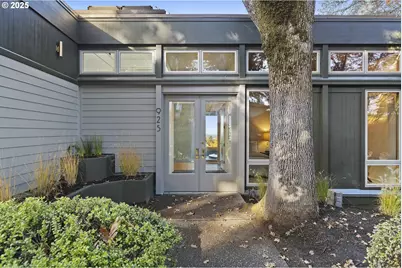 925 Holiday Ct S, Salem, OR 97302 - Photo 5