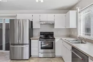 7502 N Williams Ave, Portland, OR 97217 - Photo 27