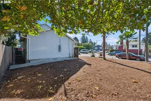 7502 N Williams Ave, Portland, OR 97217 - Photo 37