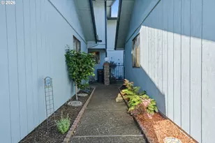 3335 Jackson St, Albany, OR 97322 - Photo 3