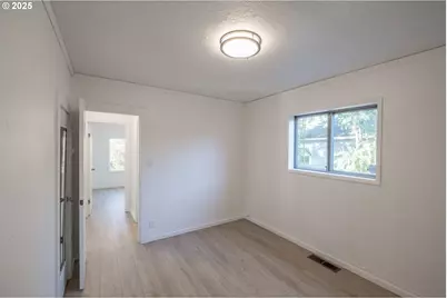 1385 Waller St, Salem, OR 97302 - Photo 15