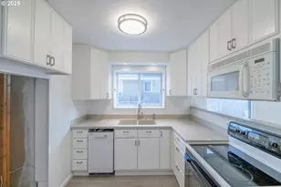 1385 Waller St, Salem, OR 97302 - Photo 21