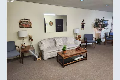 950 Evergreen Rd #110, Woodburn, OR 97071 - Photo 25