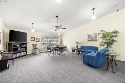 950 Evergreen Rd #110, Woodburn, OR 97071 - Photo 33
