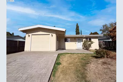 19495 SW Southview St, Beaverton, OR 97078 - Photo 1