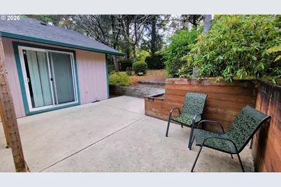 87793 Saltaire St, Florence, OR 97439 - Photo 19