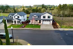 2031 E 9th St, La Center, WA 98629 - Photo 3