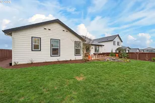 2031 E 9th St, La Center, WA 98629 - Photo 41