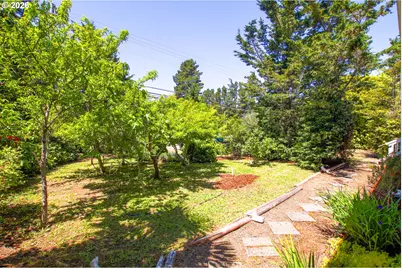 85049 Highway 101, Florence, OR 97439 - Photo 37