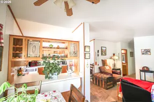 85049 Hwy 101, Florence, OR 97439 - Photo 7