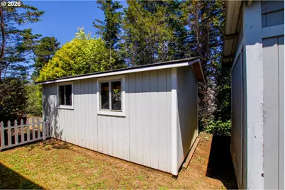85049 Highway 101, Florence, OR 97439 - Photo 35