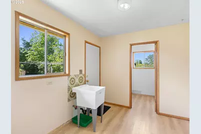 46870 Lyons Mill City Dr, Lyons, OR 97358 - Photo 13