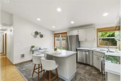 106 Balboa Loop, Kelso, WA 98626 - Photo 11