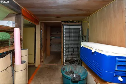 8730 Old Highway 99, Roseburg, OR 97470 - Photo 37