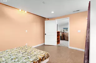 8730 Old Hwy 99, Roseburg, OR 97470 - Photo 23
