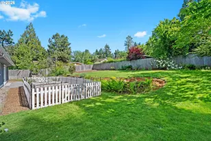 8850 SW Rambler Ln, Portland, OR 97223 - Photo 31