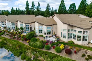 1336 NW Oakmont Ct, McMinnville, OR 97128 - Photo 5